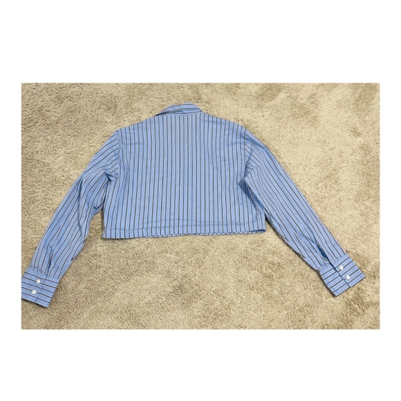H & M Striped Cropped Long Sleeve Shirt - Picture 9 of 9